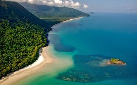 Thornton Beach Bungalows Daintree